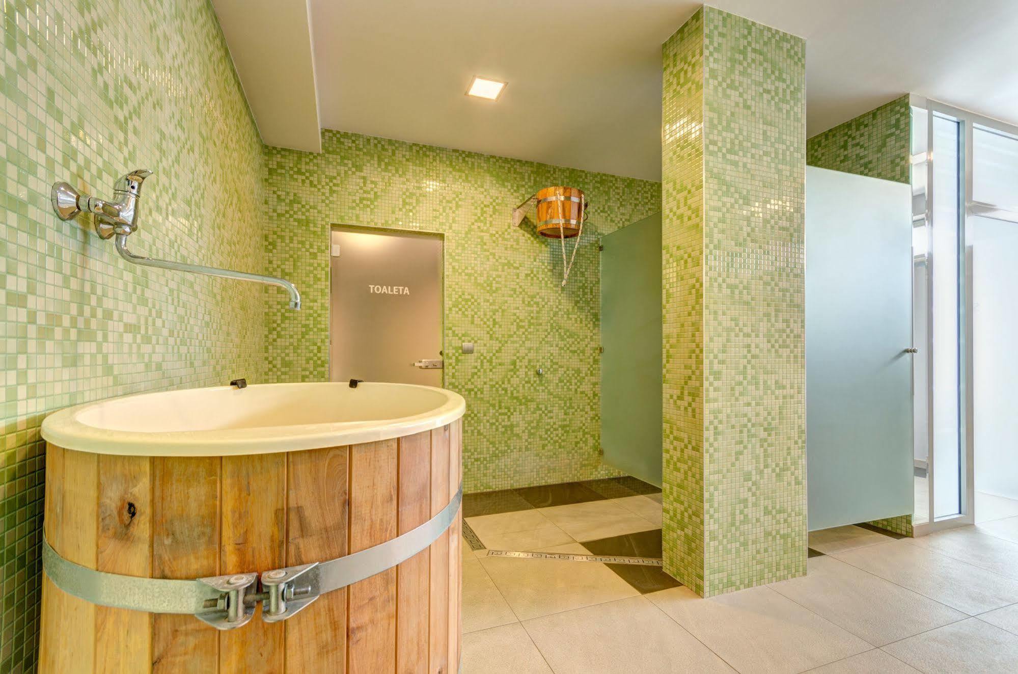 Swanky And Modern Marina Residence Sopot Bagian luar foto